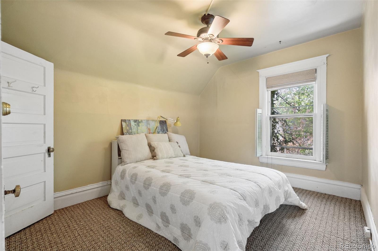 1148 N Corona Street