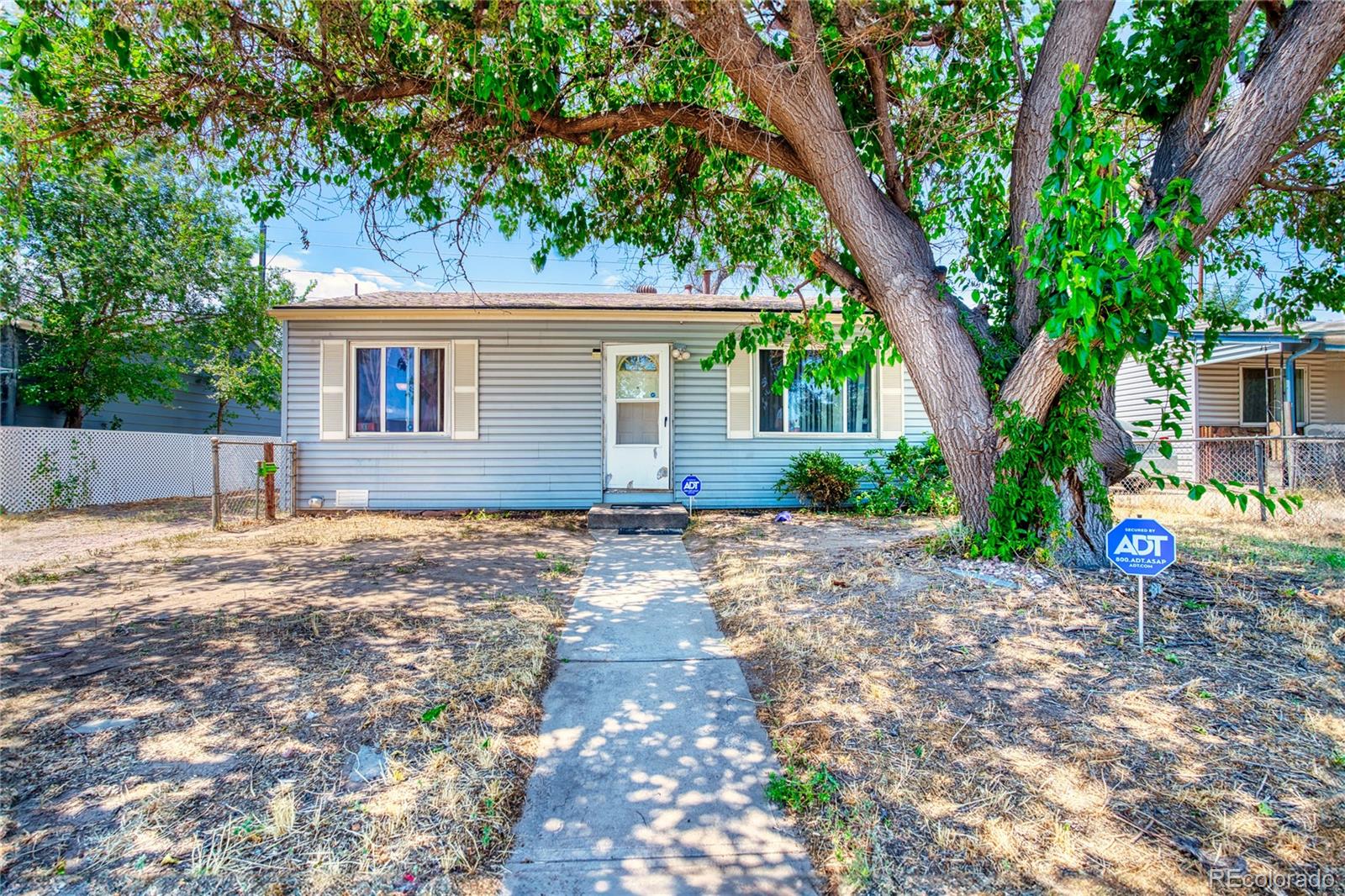 7961 Hollywood Street