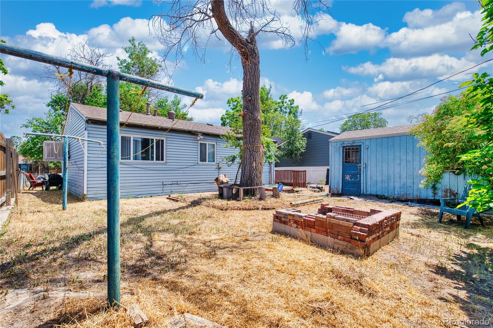 7961 Hollywood Street