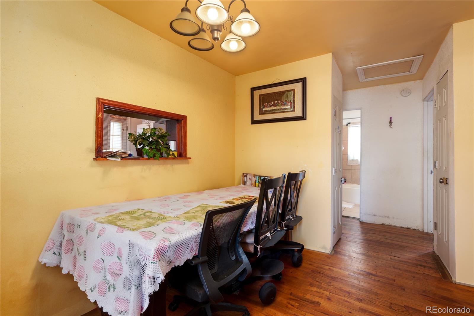 7961 Hollywood Street