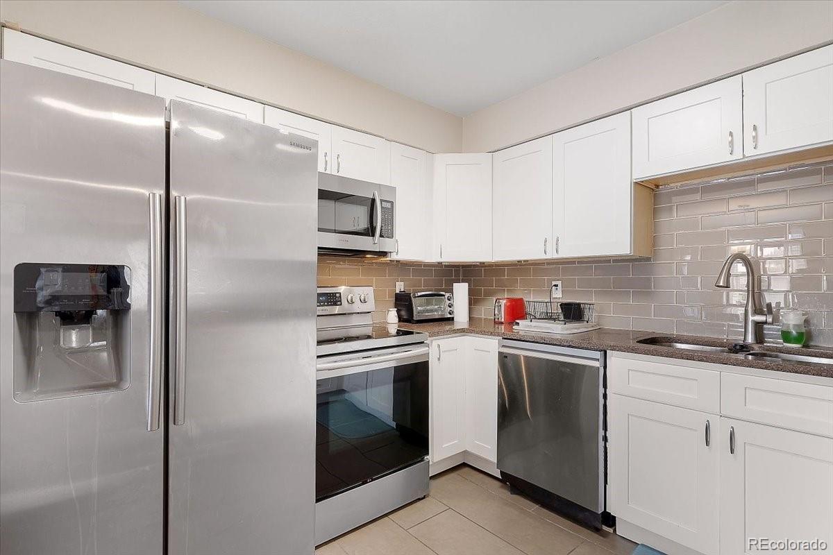 7953 York Street Unit: 3