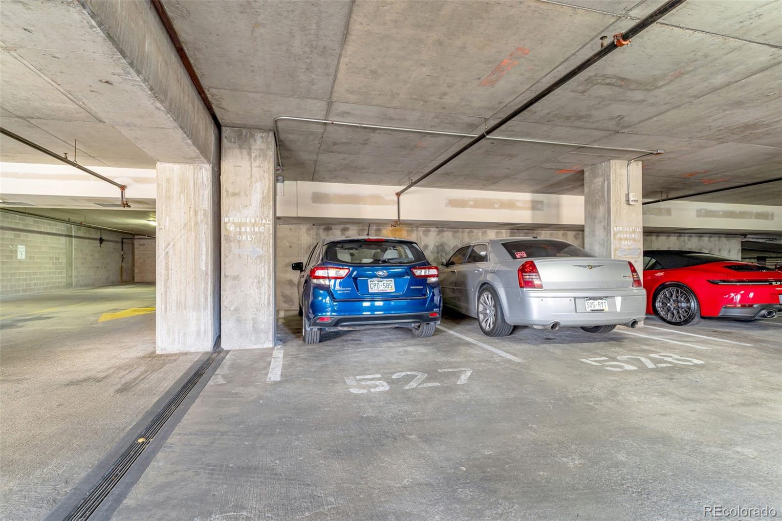 925 N Lincoln Street Unit: 4G