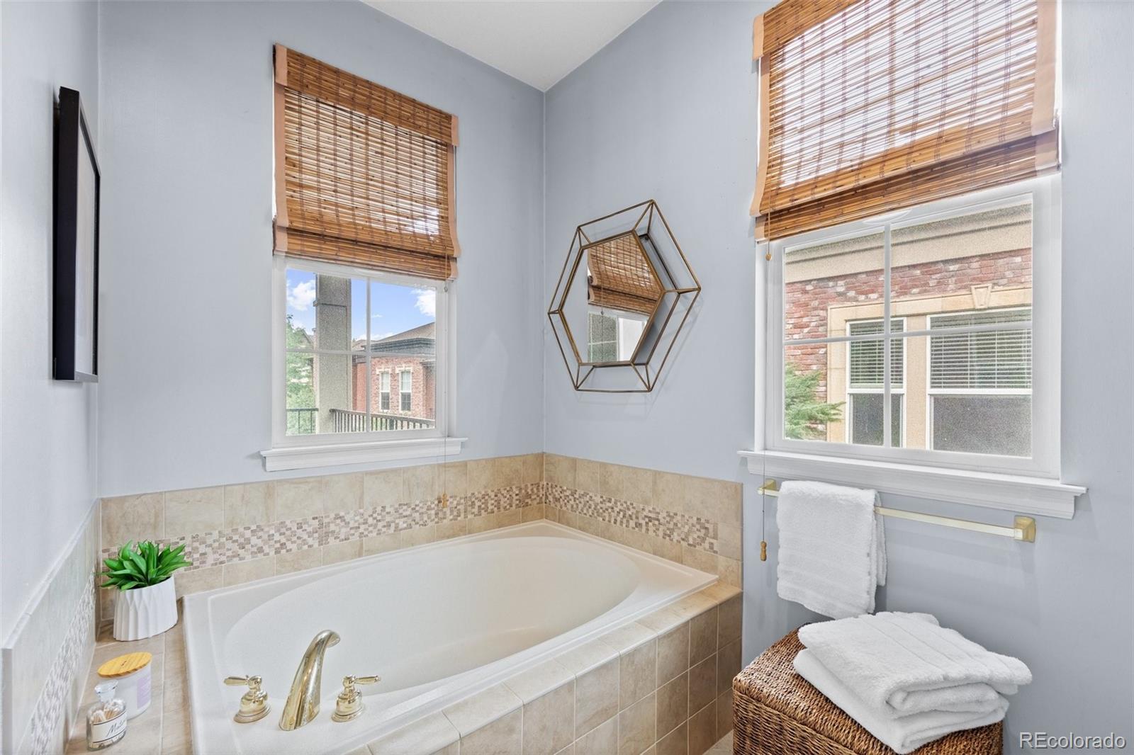 9511 Elmhurst Lane Unit: A