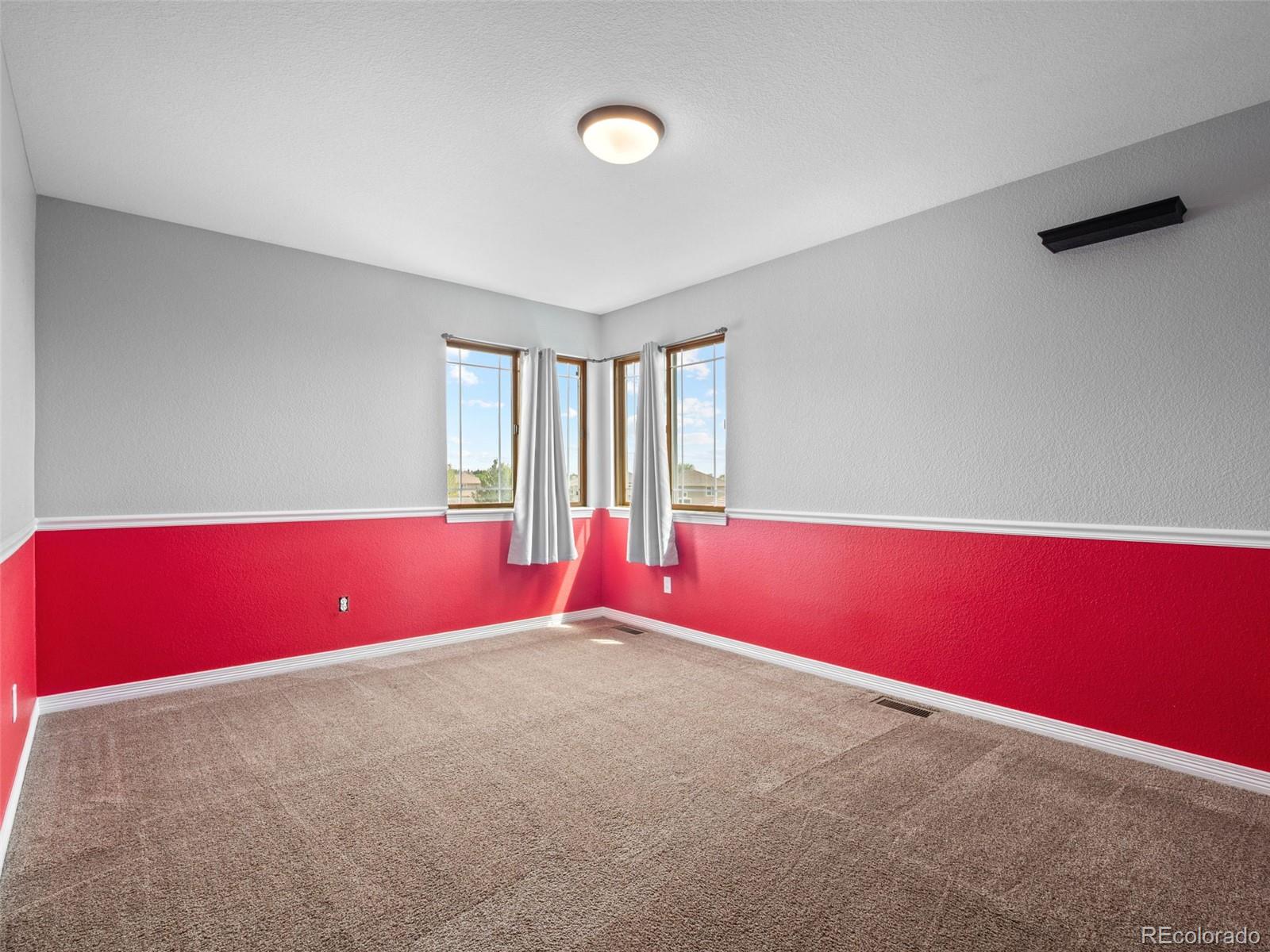 6537 Umber Circle