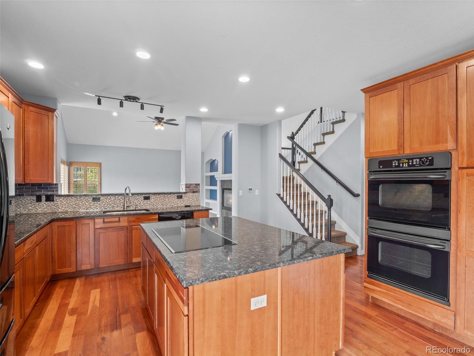 6537 Umber Circle