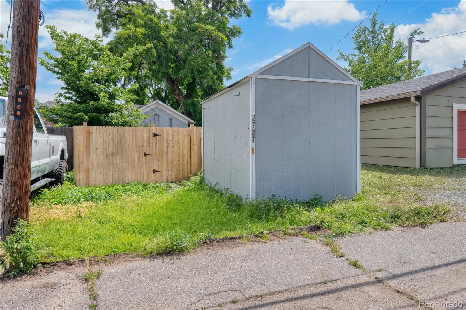 2737 N Marion Street