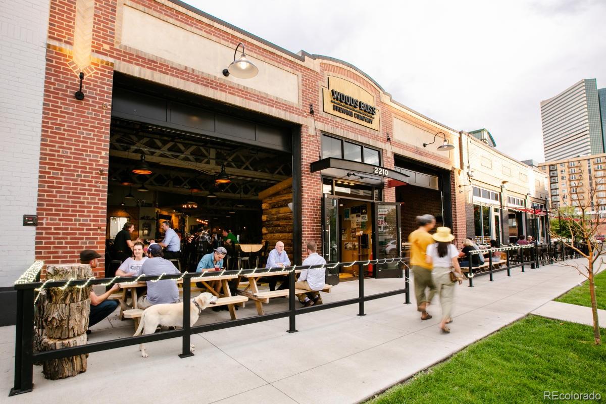 2737 N Marion Street