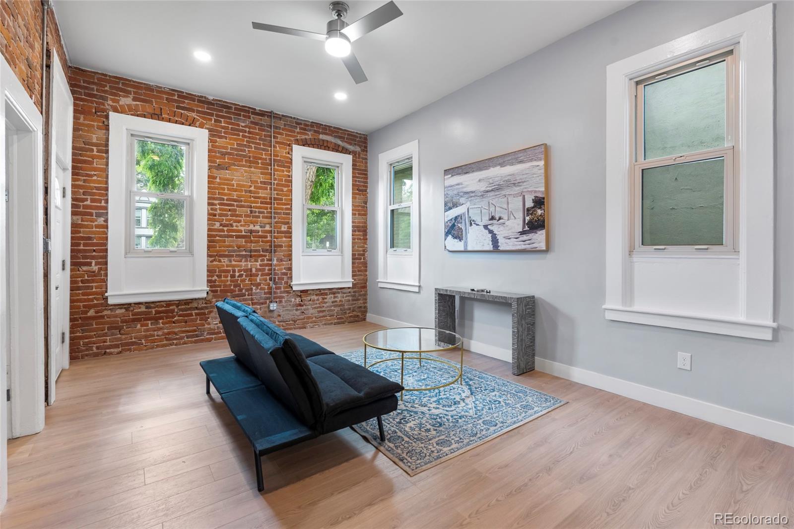 2737 N Marion Street