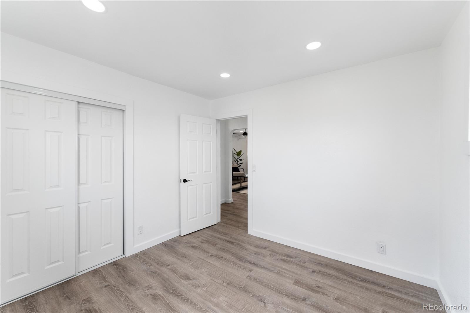 1121 Ruth Drive