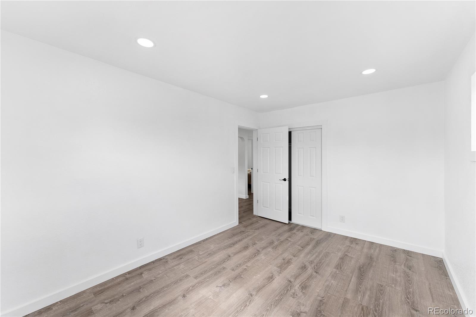 1121 Ruth Drive