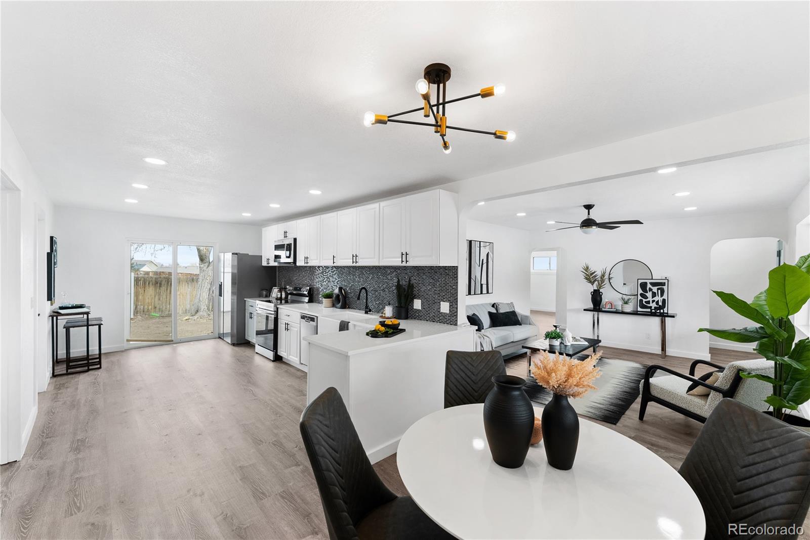 1121 Ruth Drive