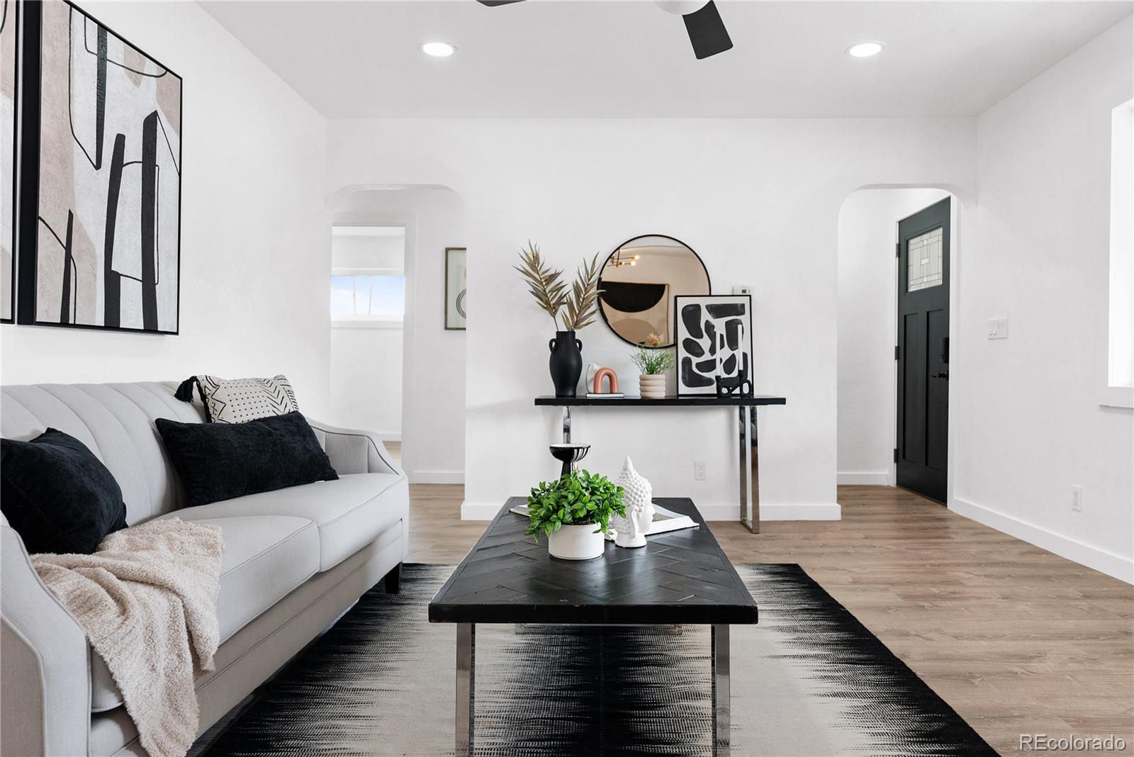 1121 Ruth Drive