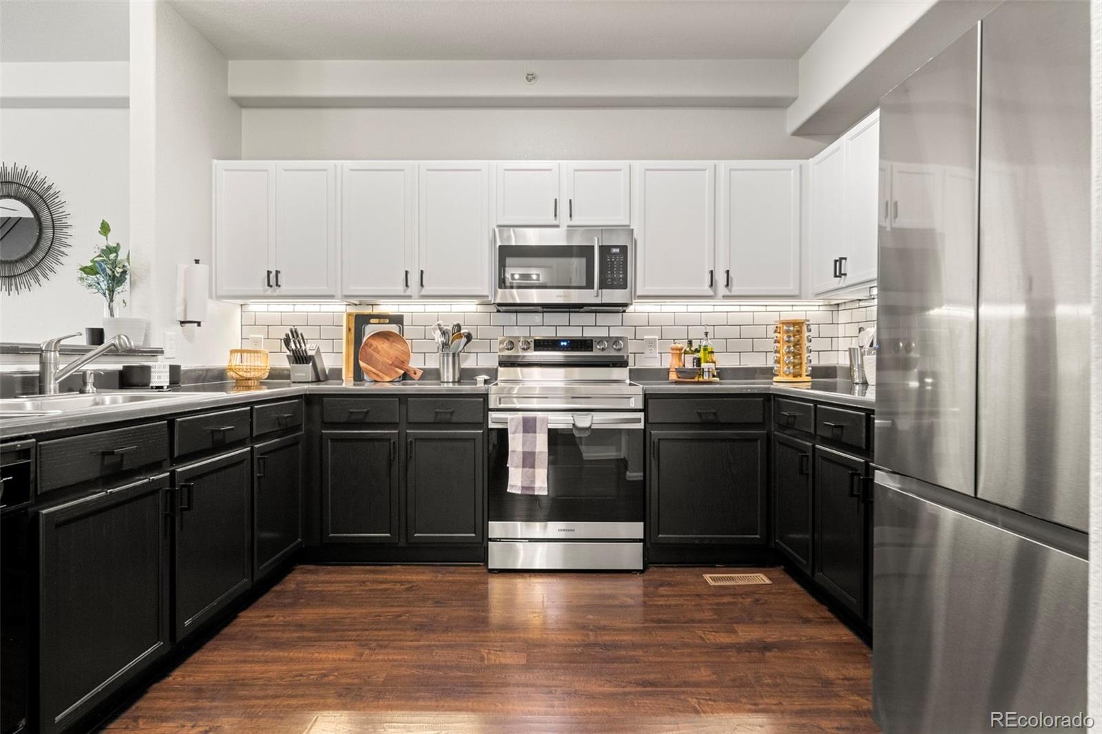 9758 Laredo Street Unit: 1E