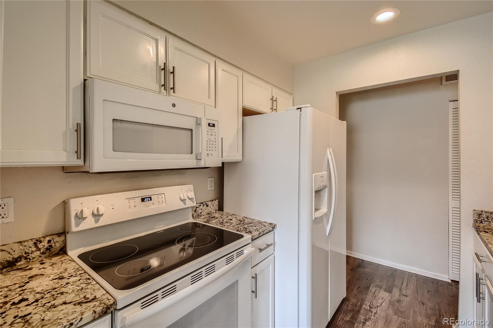 8344 S Everett Way Unit: C