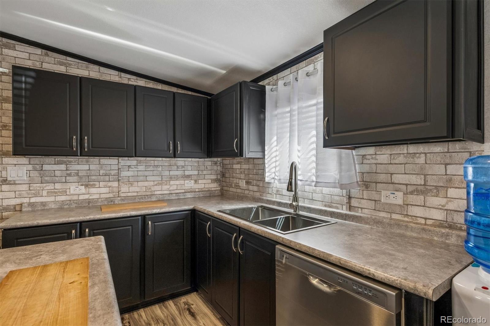 9400 Elm Court