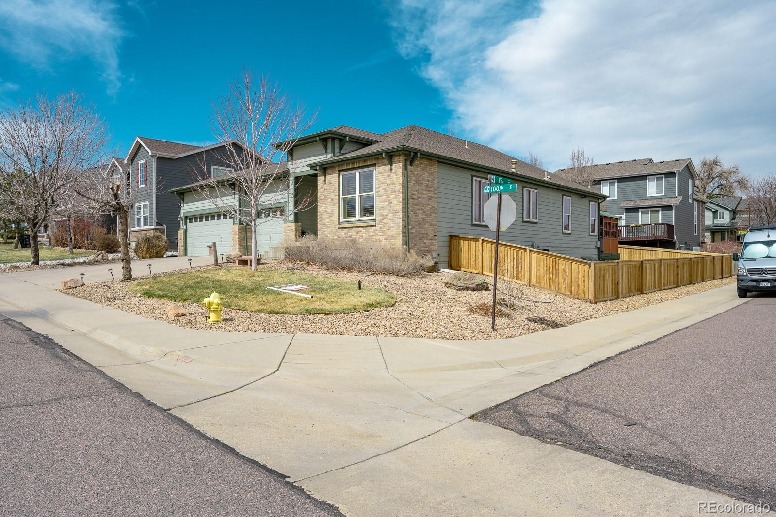 2143 E 100th Place
