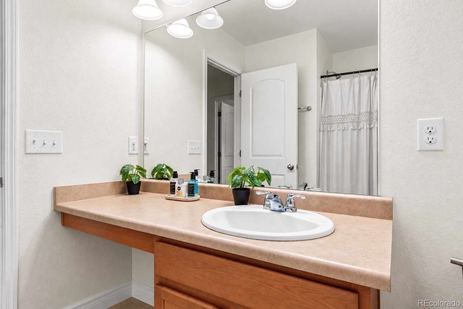 4847 Wildflower Place