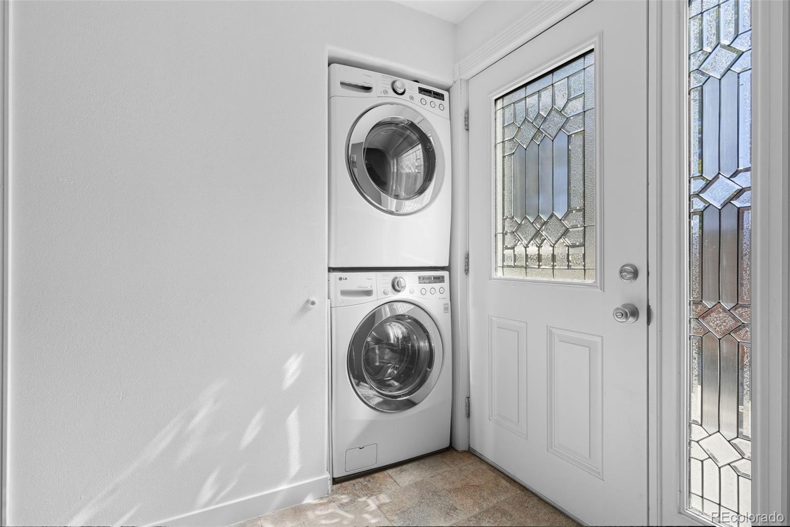 1860 S Raritan Street