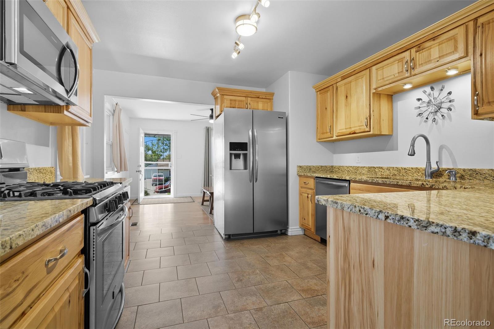 1860 S Raritan Street