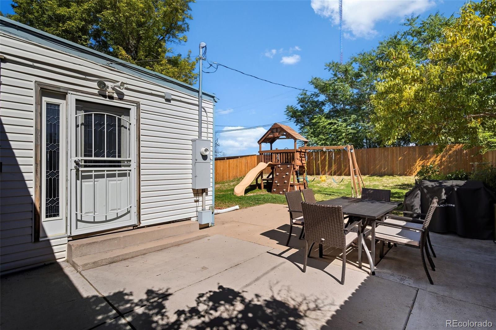 1860 S Raritan Street