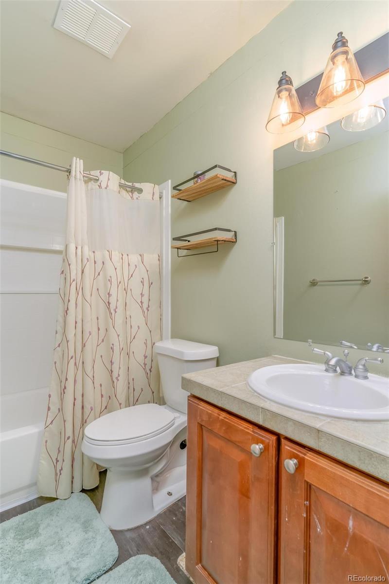 7973 York Street Unit: B