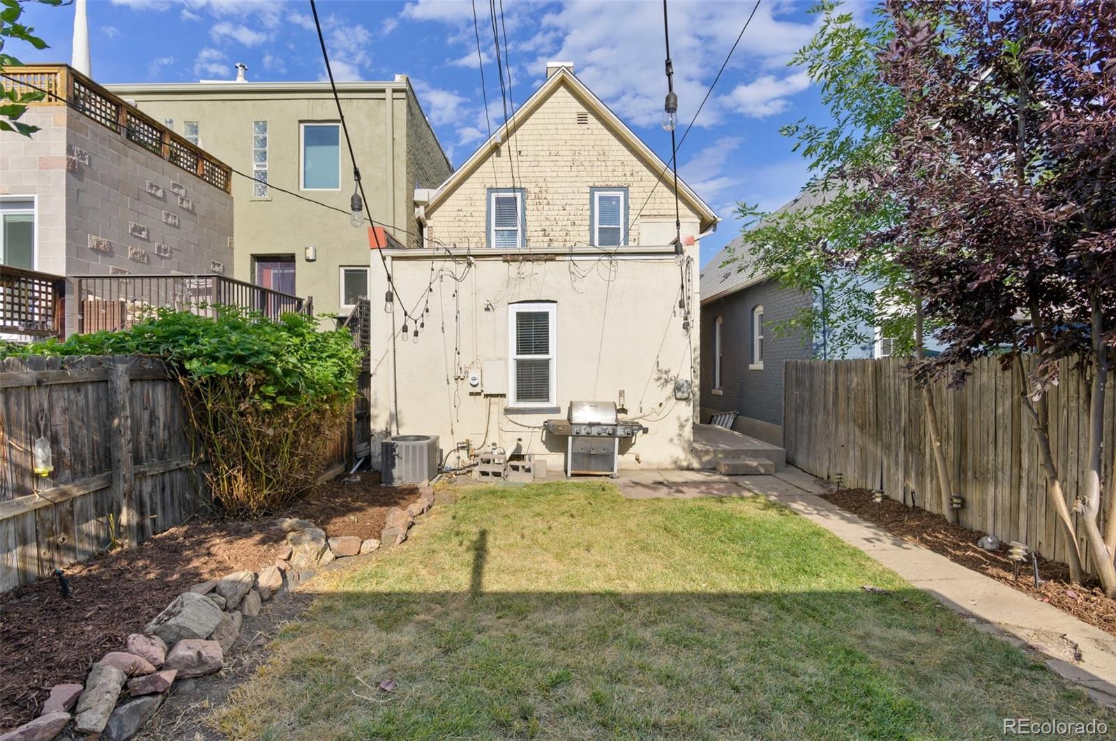 53 S Sherman Street