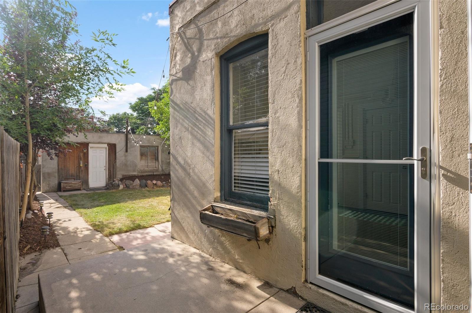 53 S Sherman Street