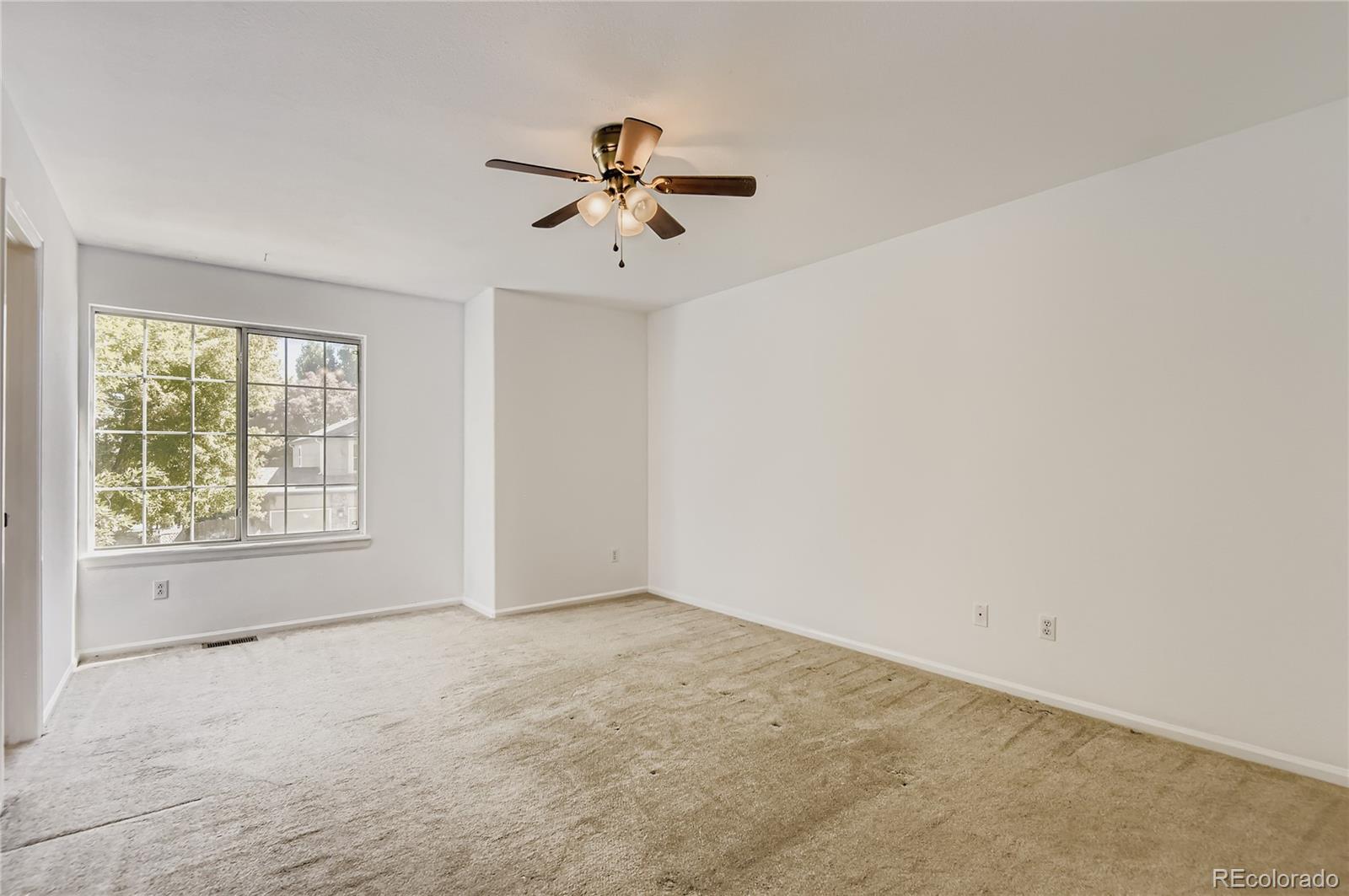 10505 S Berthoud Way