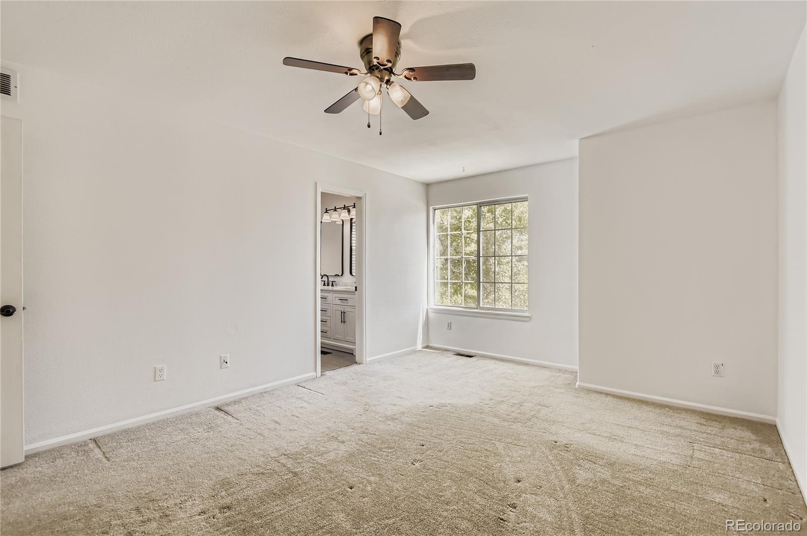 10505 S Berthoud Way