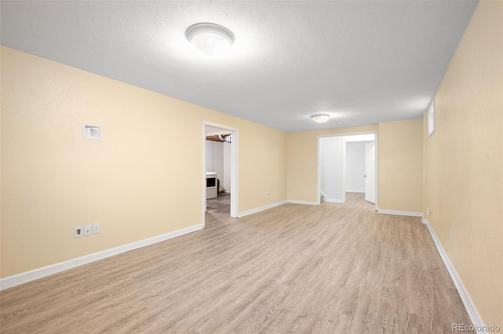 2154 S Fenton Street