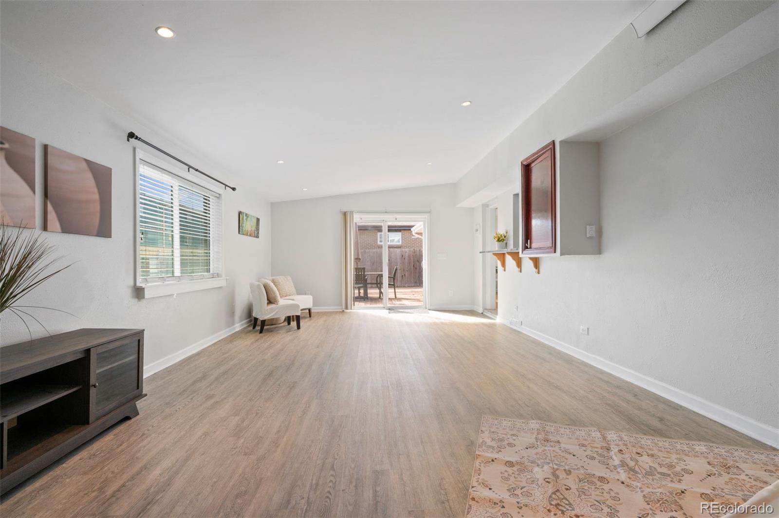 2154 S Fenton Street