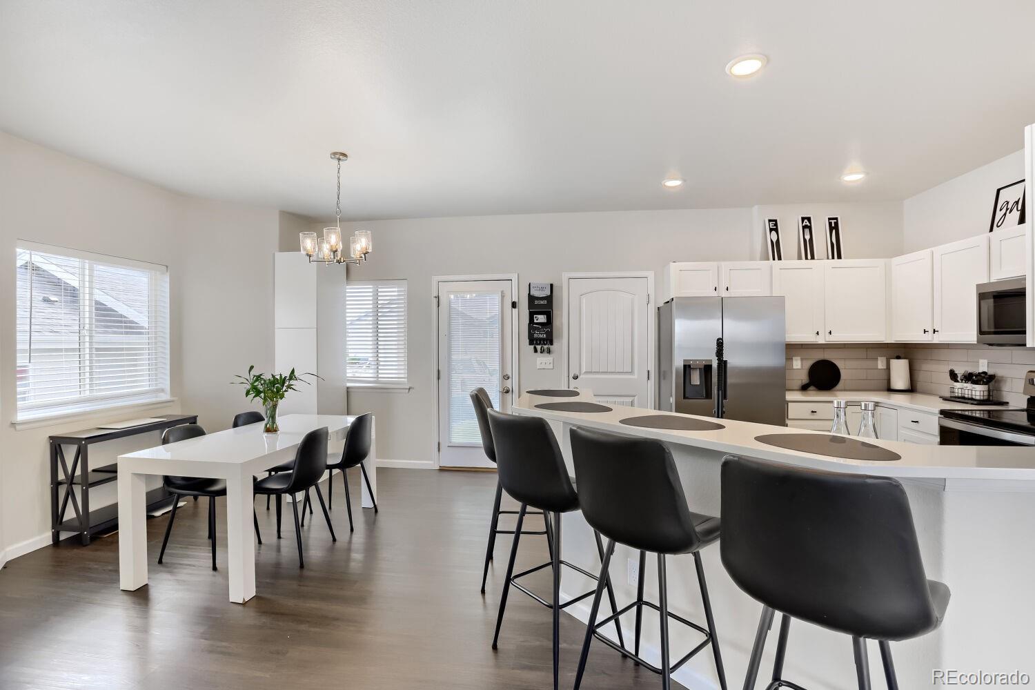 4219 Primrose Lane