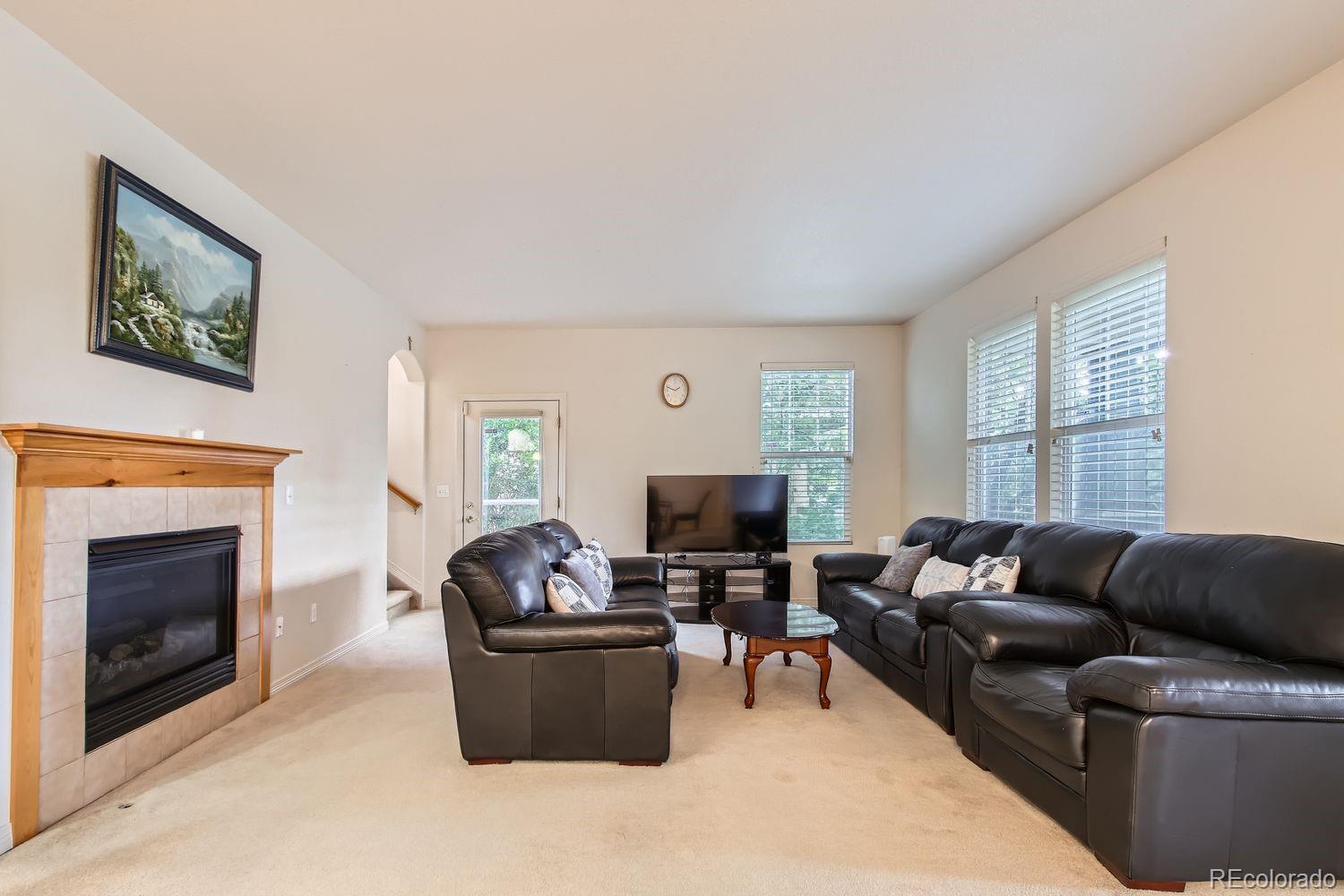 5892 W 94th Place