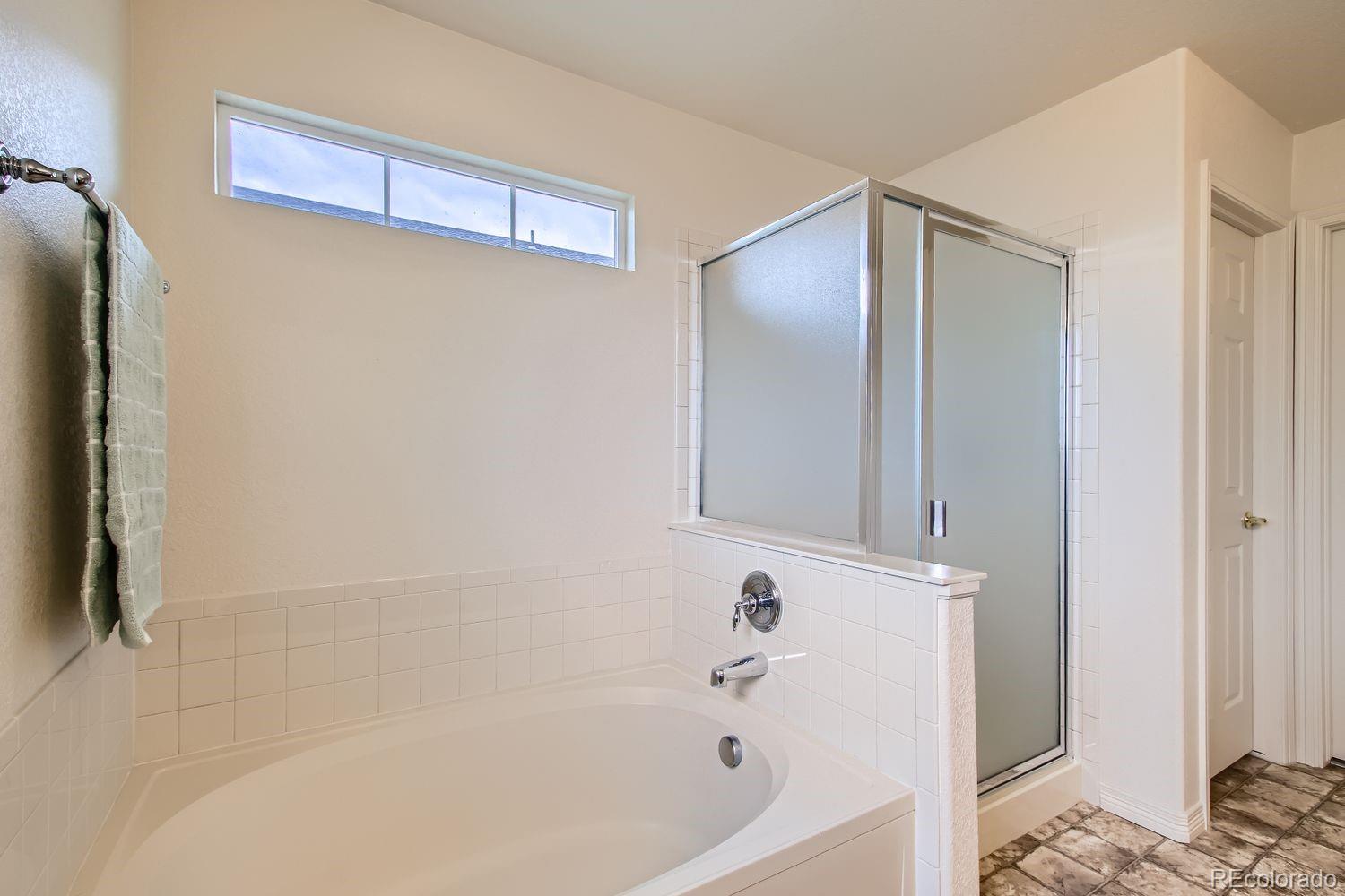 5892 W 94th Place