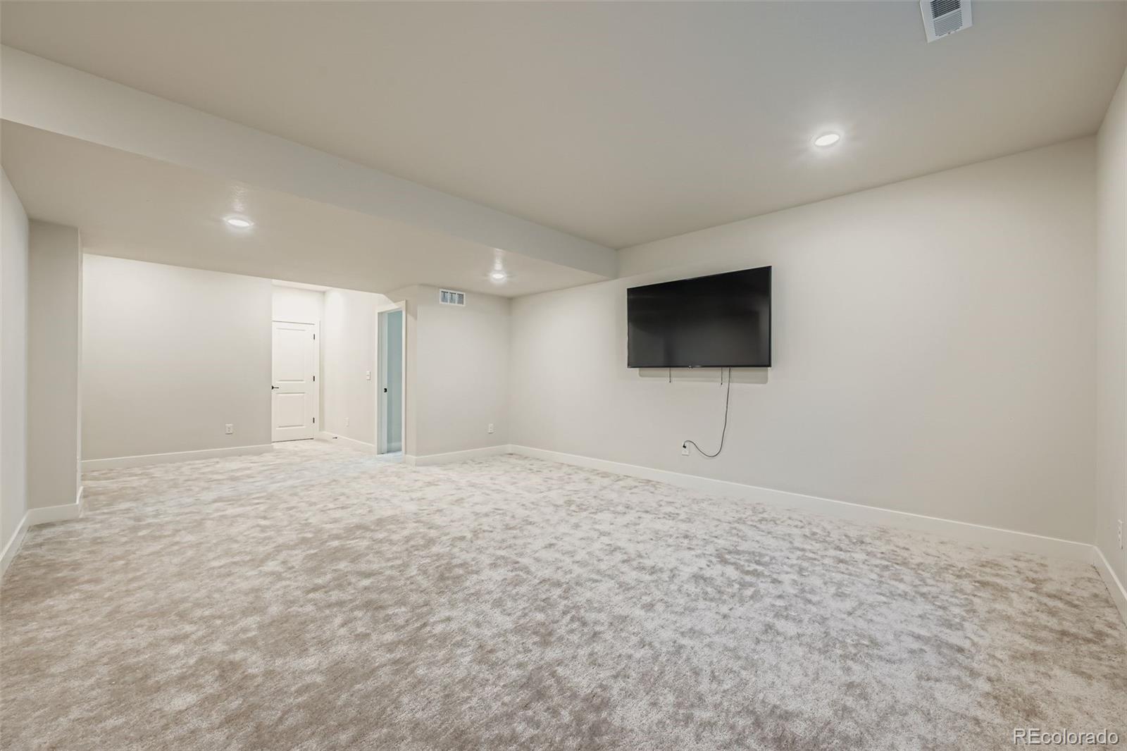 3391 N Haleyville Court