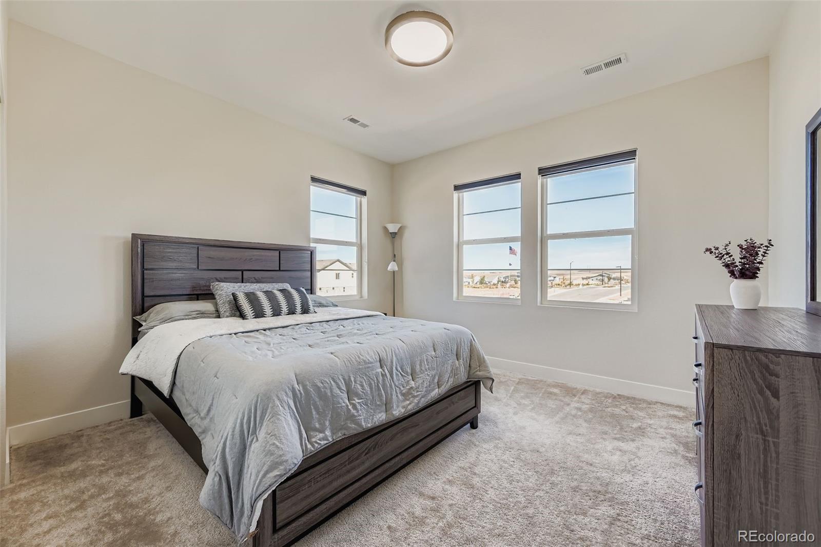 3391 N Haleyville Court