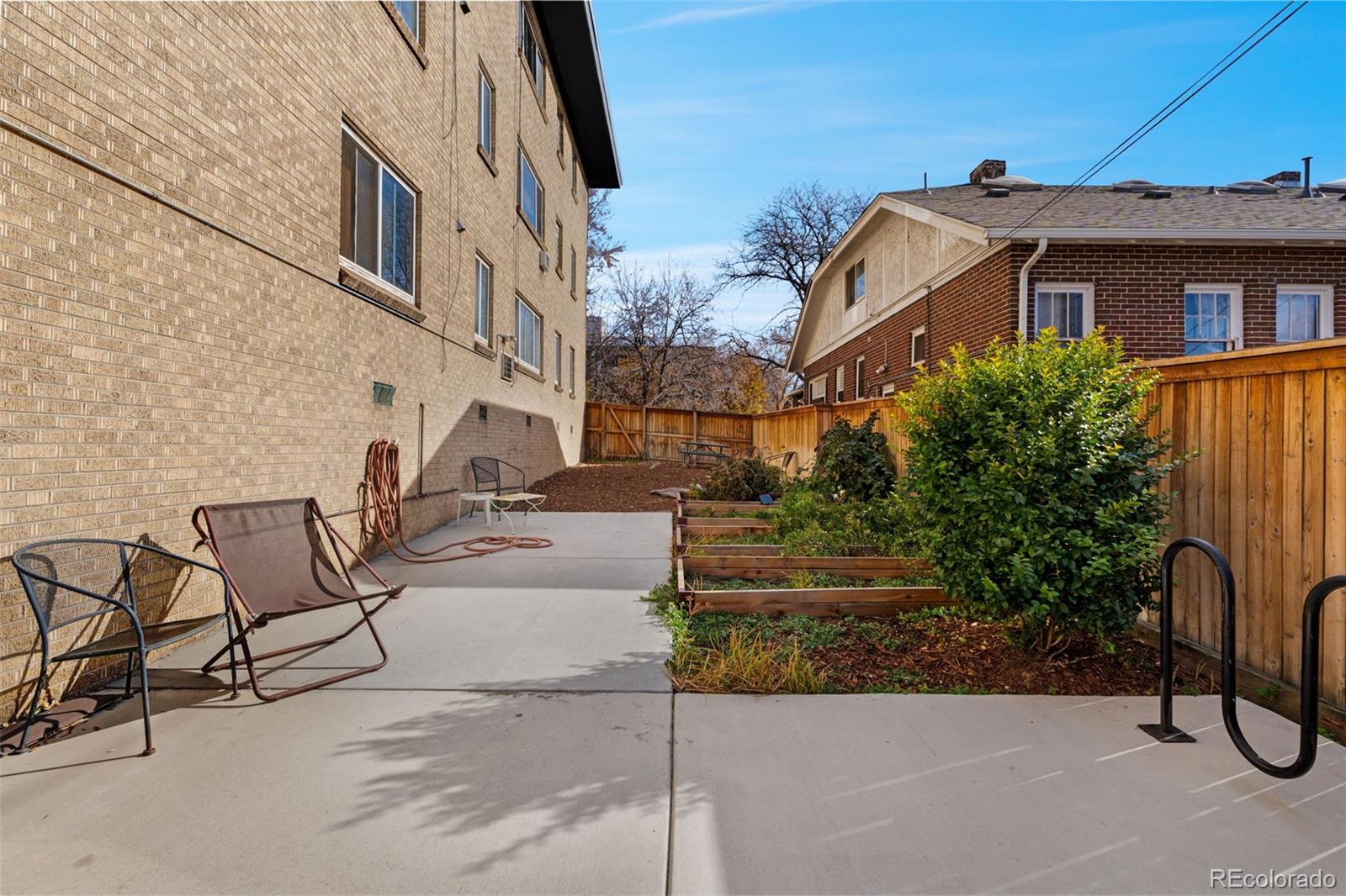 665 N Washington Street Unit: 8C