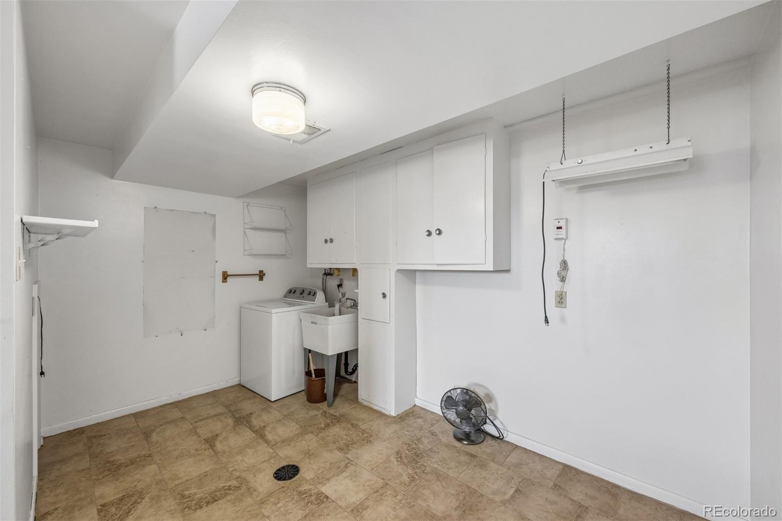 10310 W 18th Place