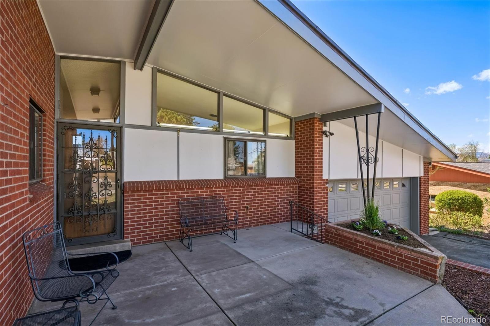 10310 W 18th Place