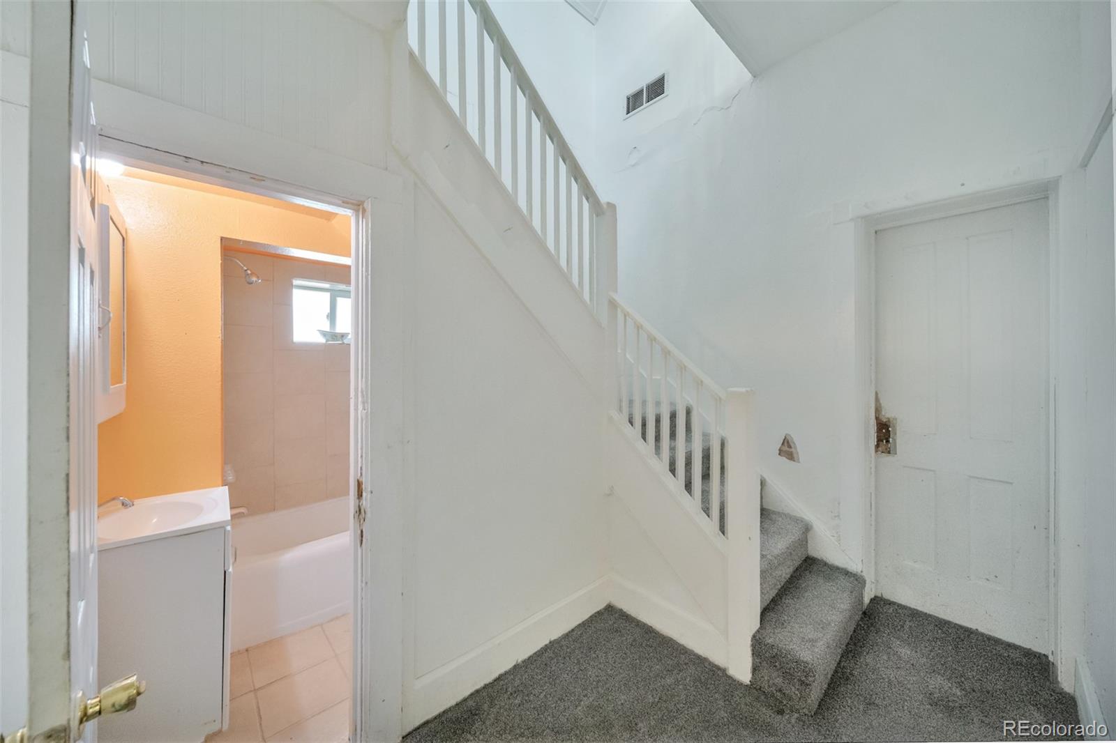 318 Prospect Street