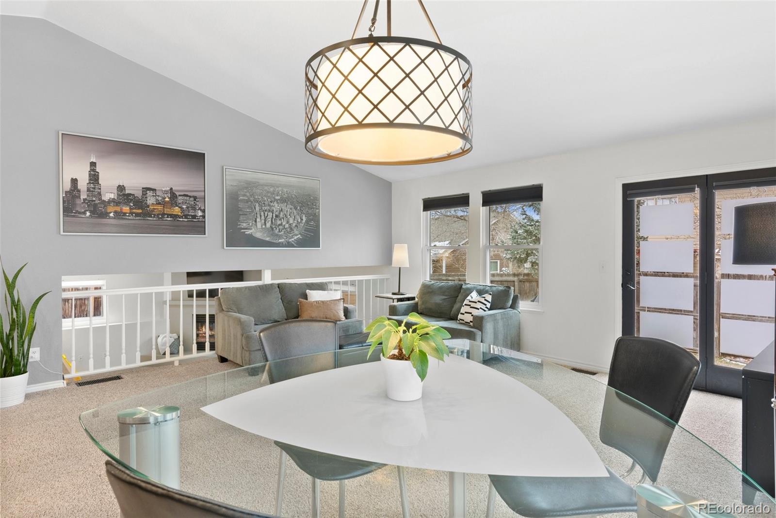 5410 S Vivian Street