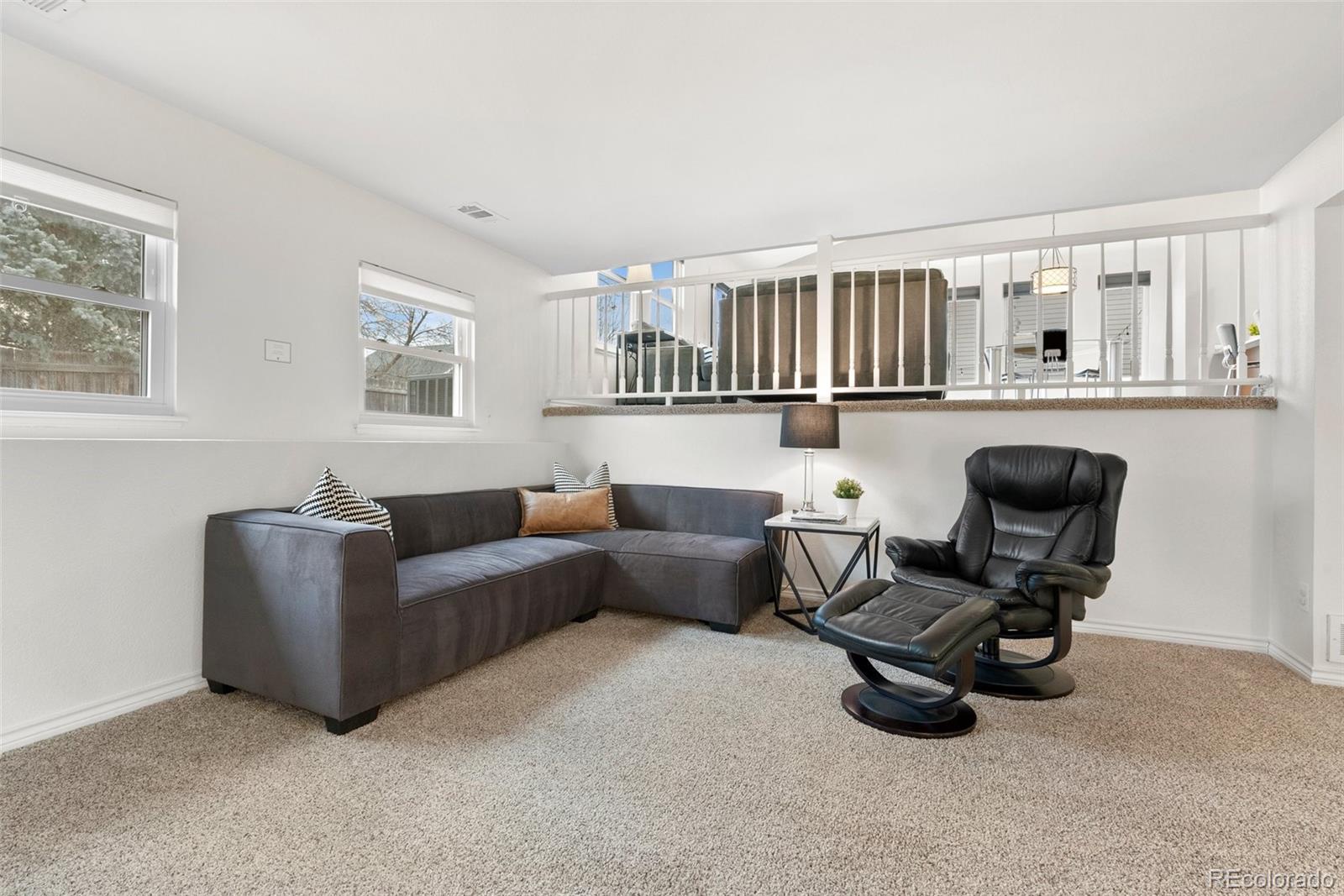 5410 S Vivian Street