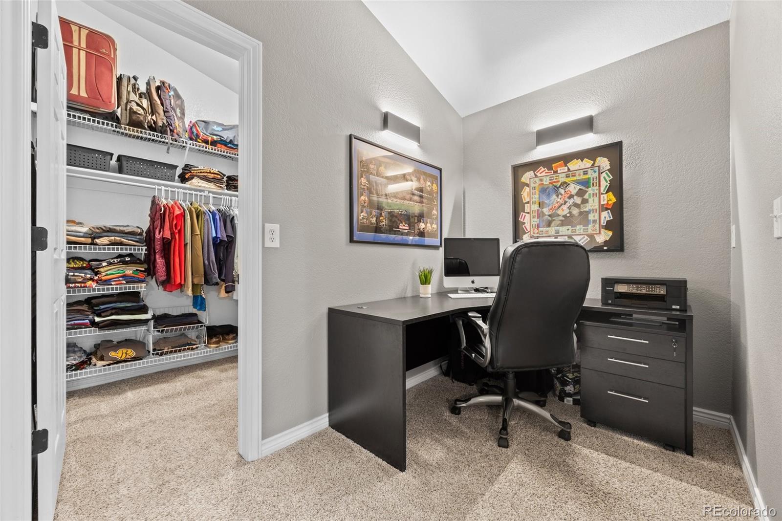 5410 S Vivian Street