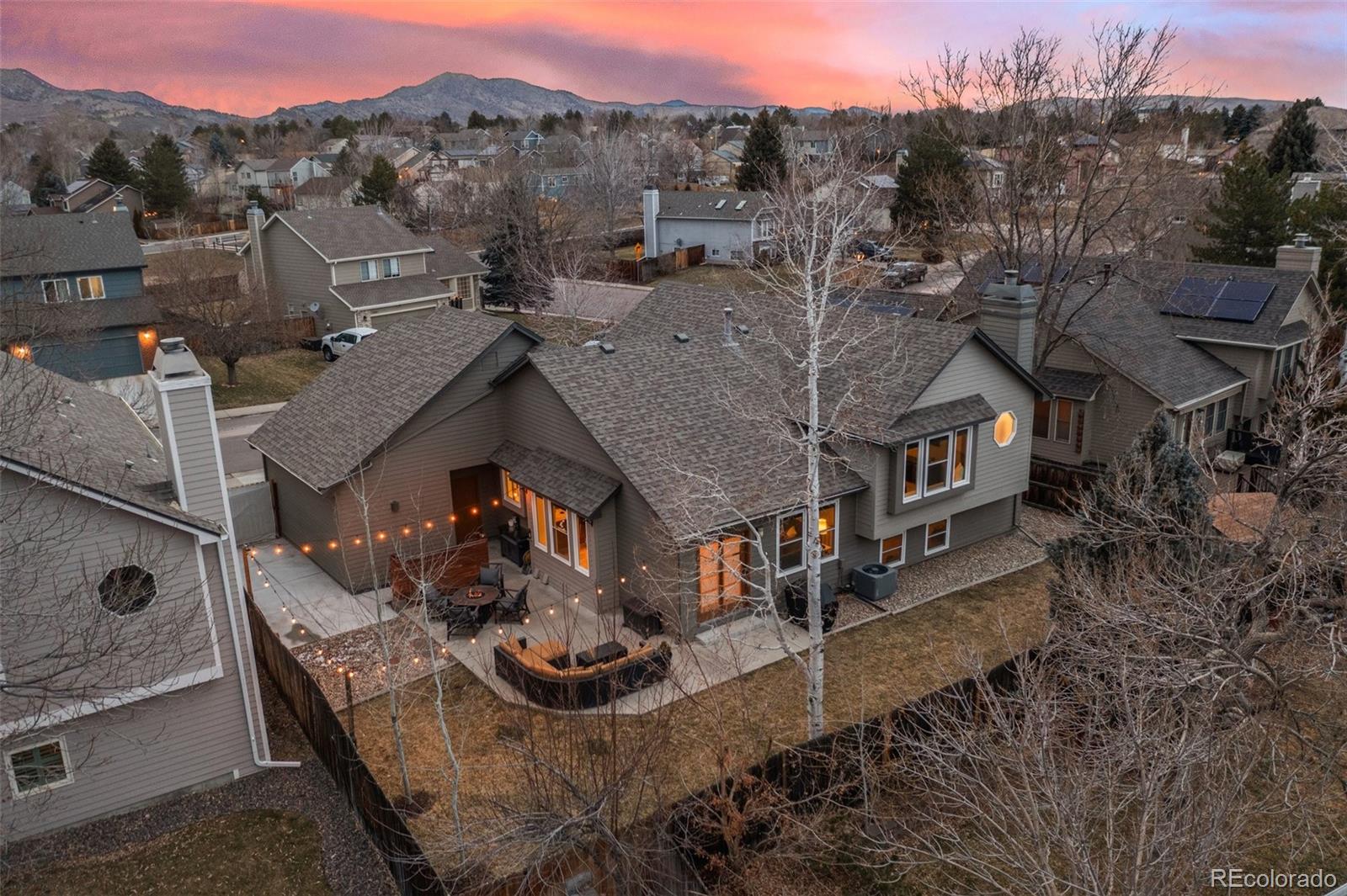 5410 S Vivian Street