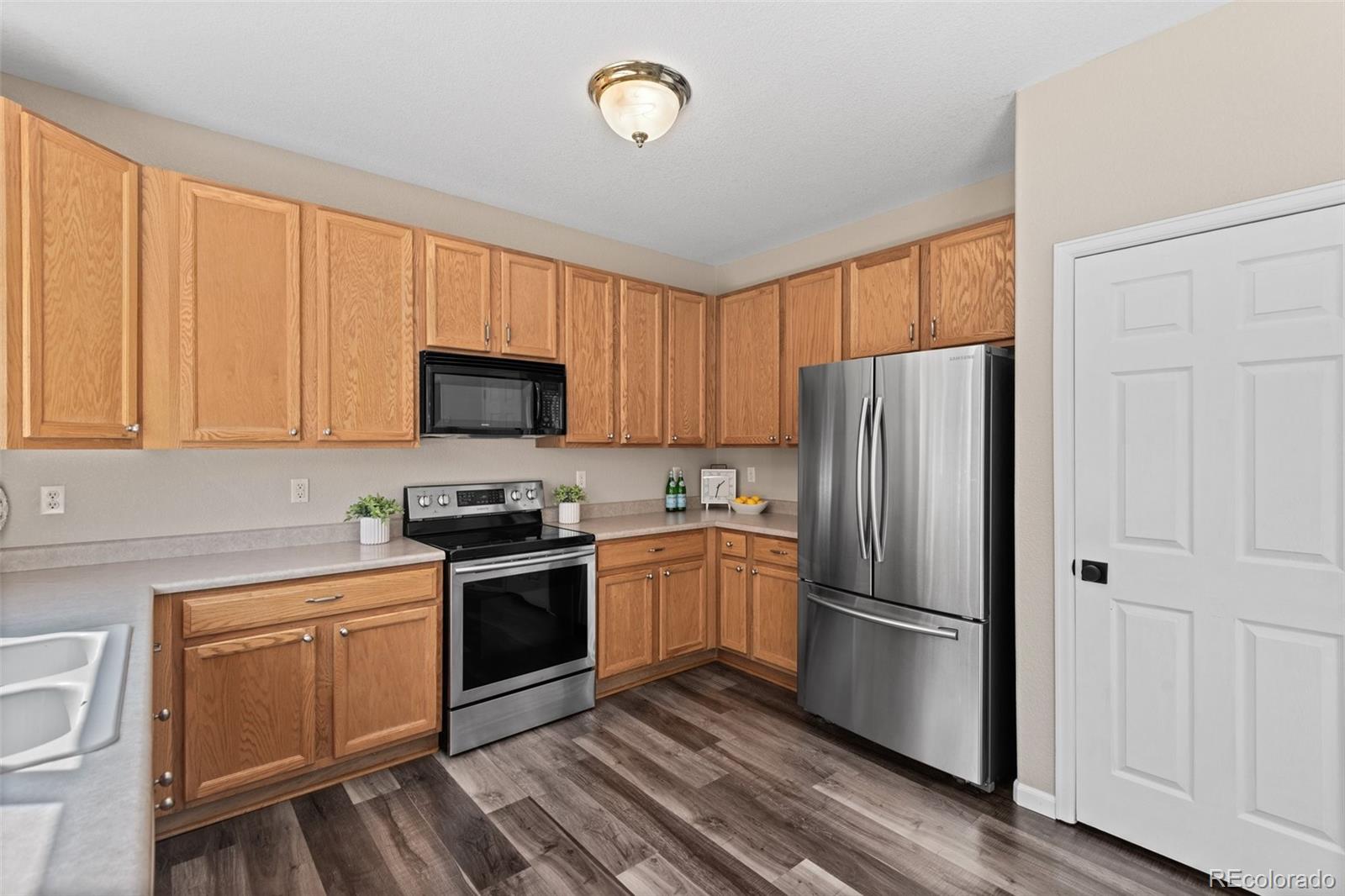 14992 E 117th Avenue