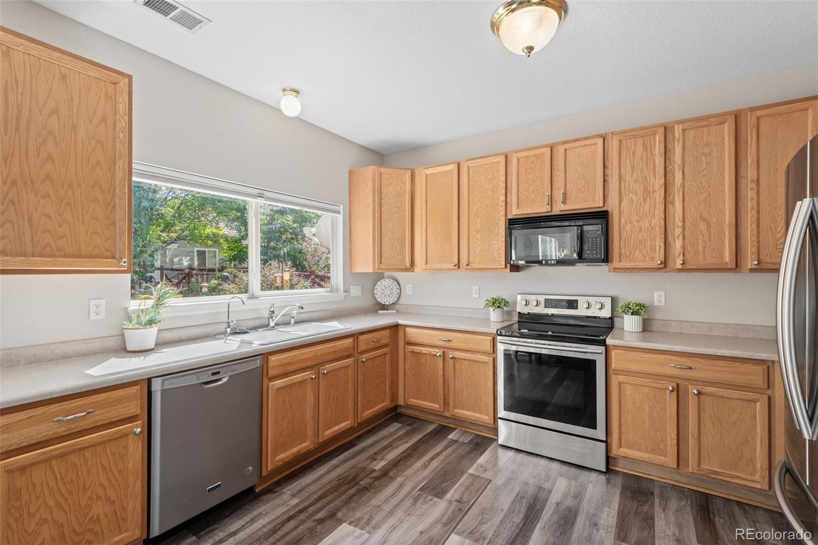 14992 E 117th Avenue