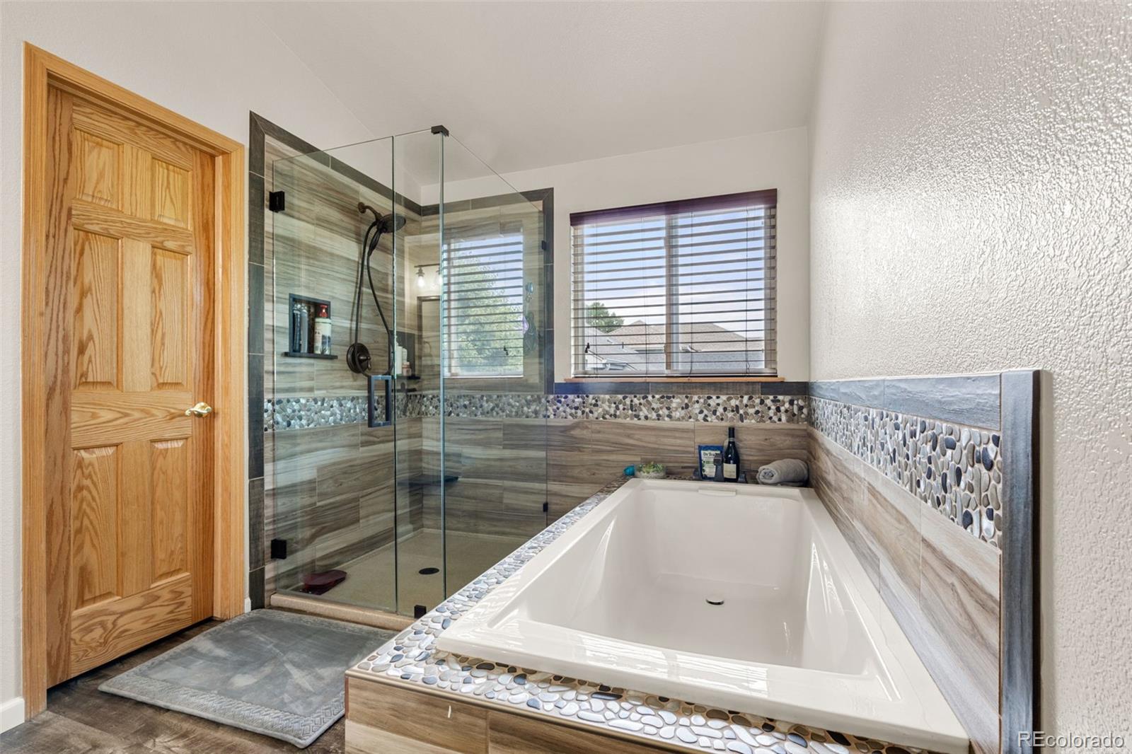 6291 Snowberry Avenue