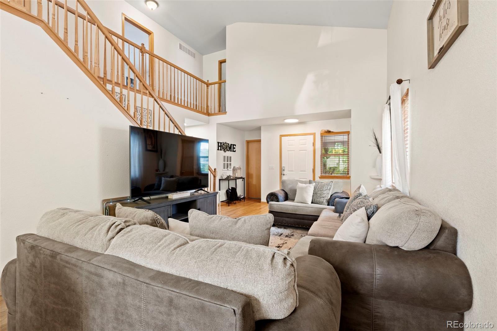 6291 Snowberry Avenue