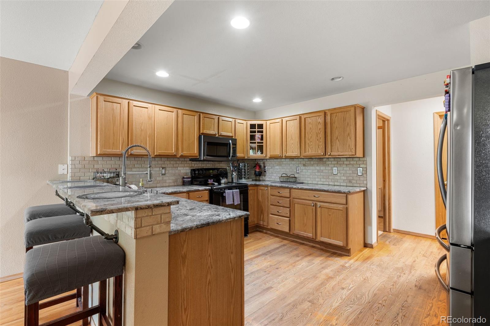 6291 Snowberry Avenue