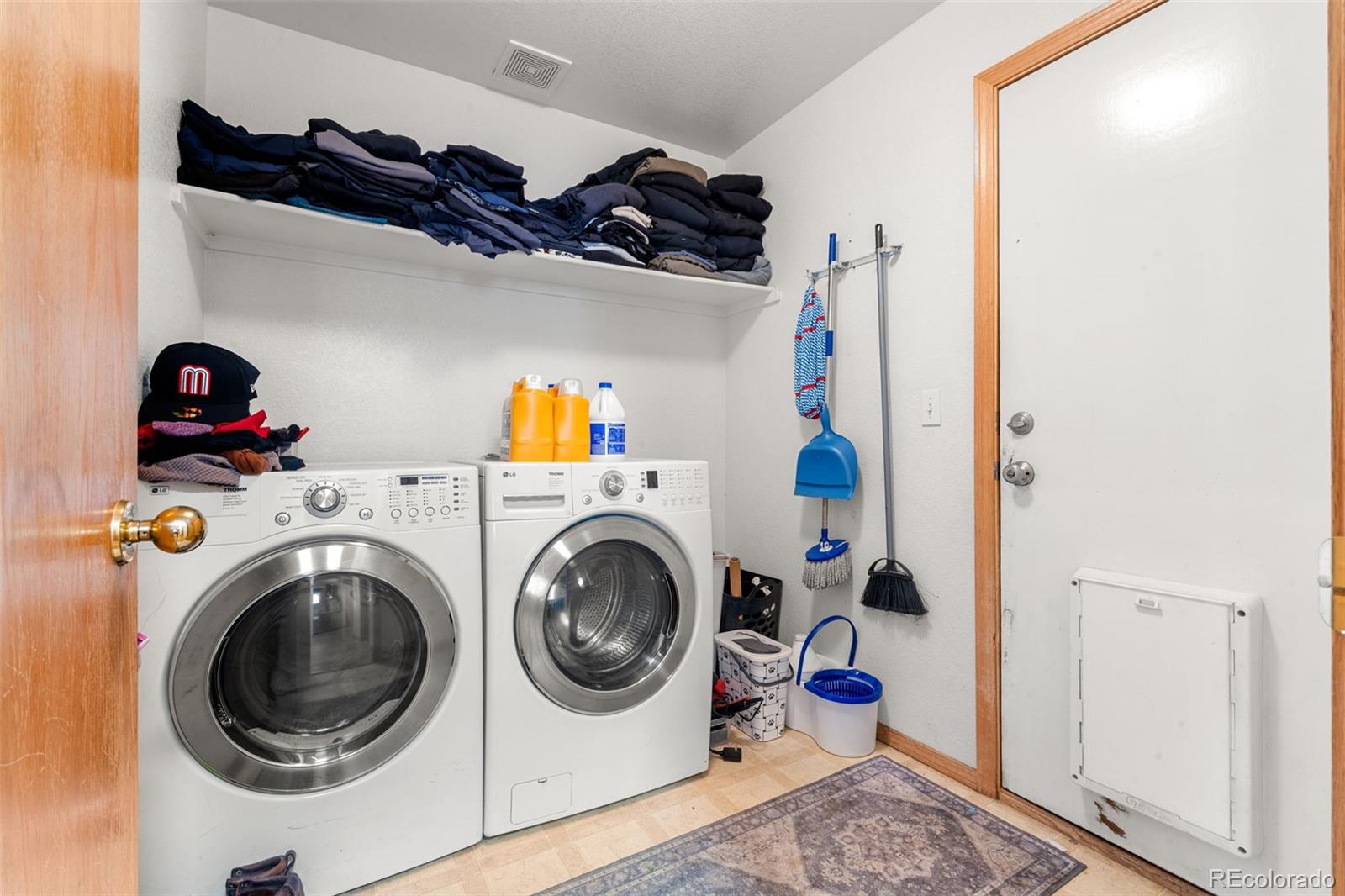 6291 Snowberry Avenue